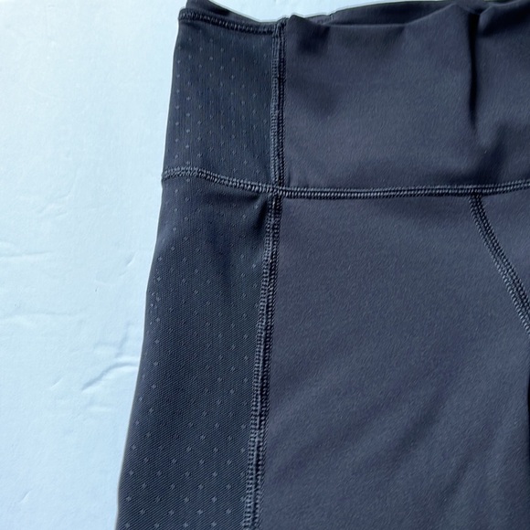 Lululemon Bodycon Tight Mesh Black Leggings Size 4 - Picture 10 of 16